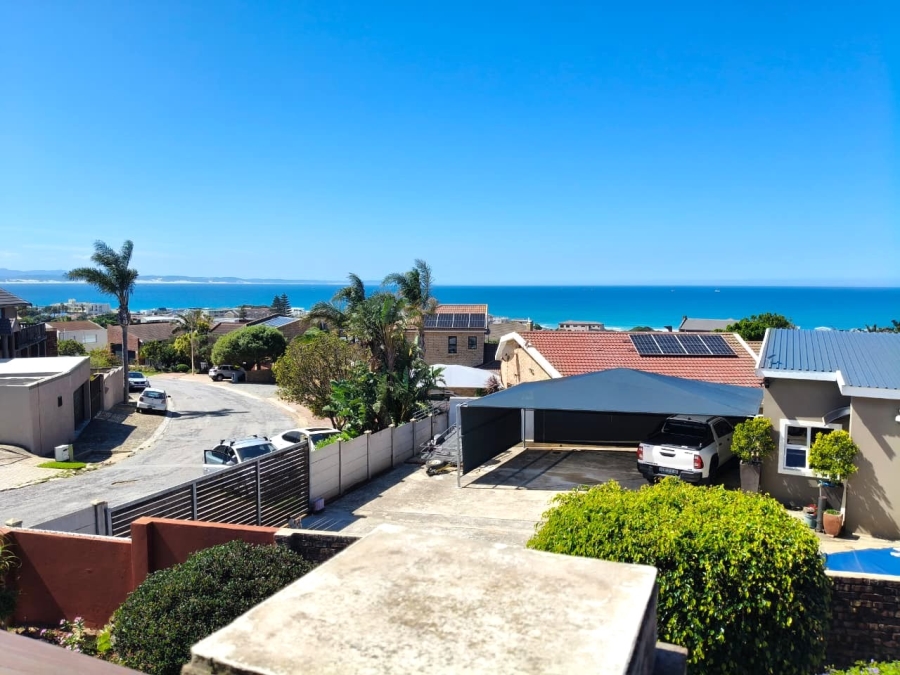3 Bedroom Property for Sale in Jeffreys Bay Central Eastern Cape